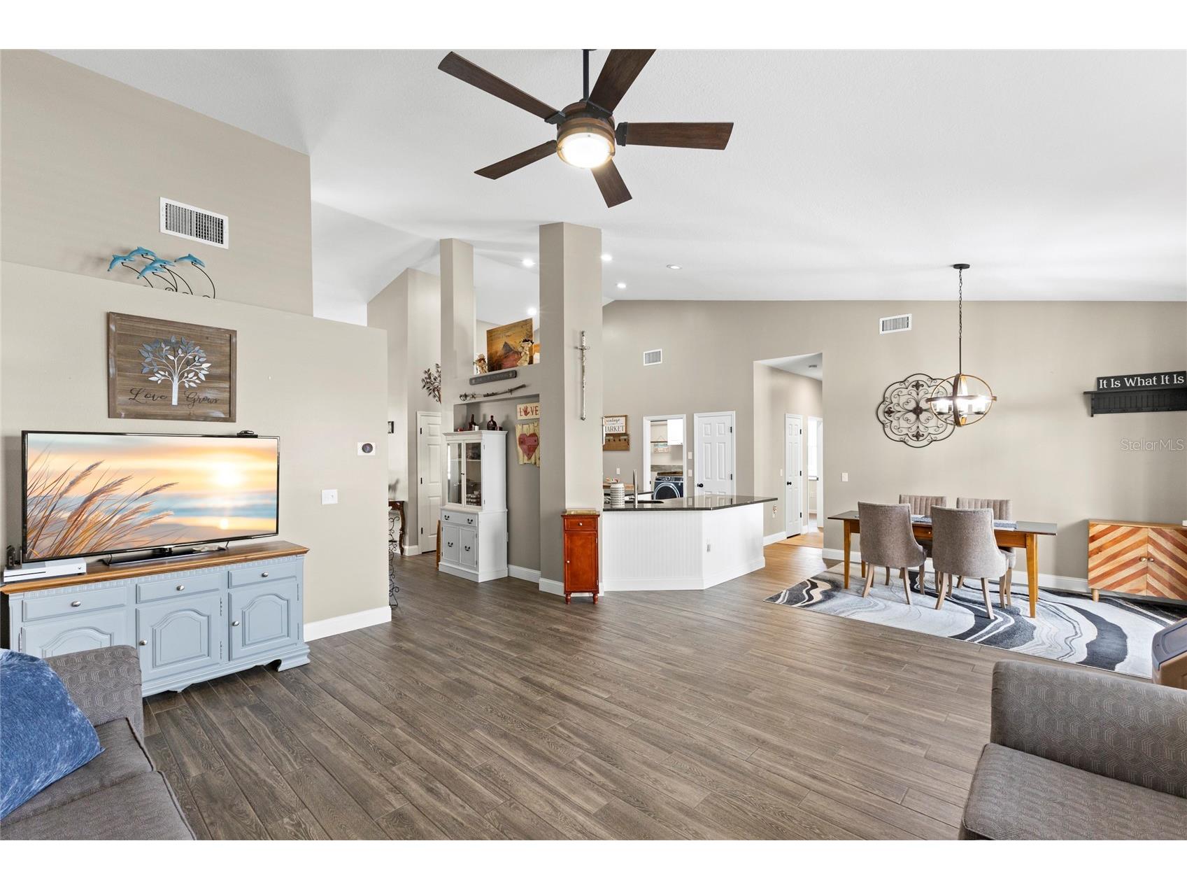 4038 Lithia Ridge Boulevard Valrico FL 33596 TB8521292 image8