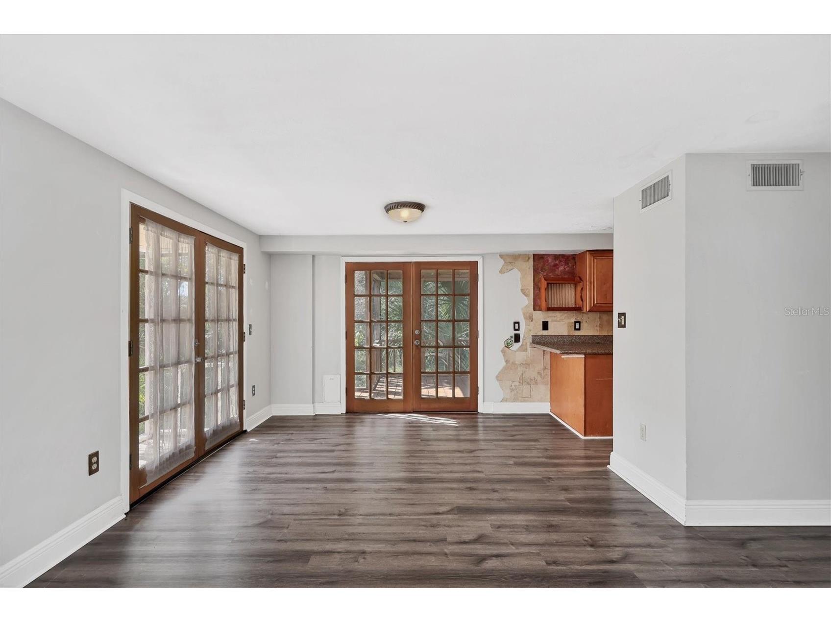 4038 Olive Avenue Sarasota FL 34231 A4683151 image13
