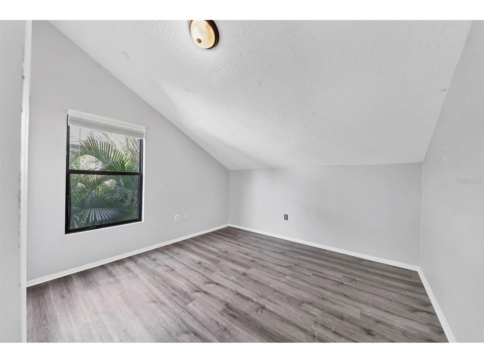 4038 Olive Avenue Sarasota FL 34231 A4683151 image28