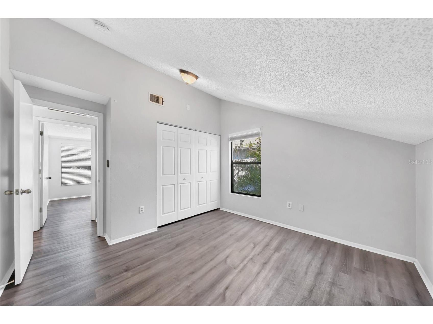 4038 Olive Avenue Sarasota FL 34231 A4683151 image29