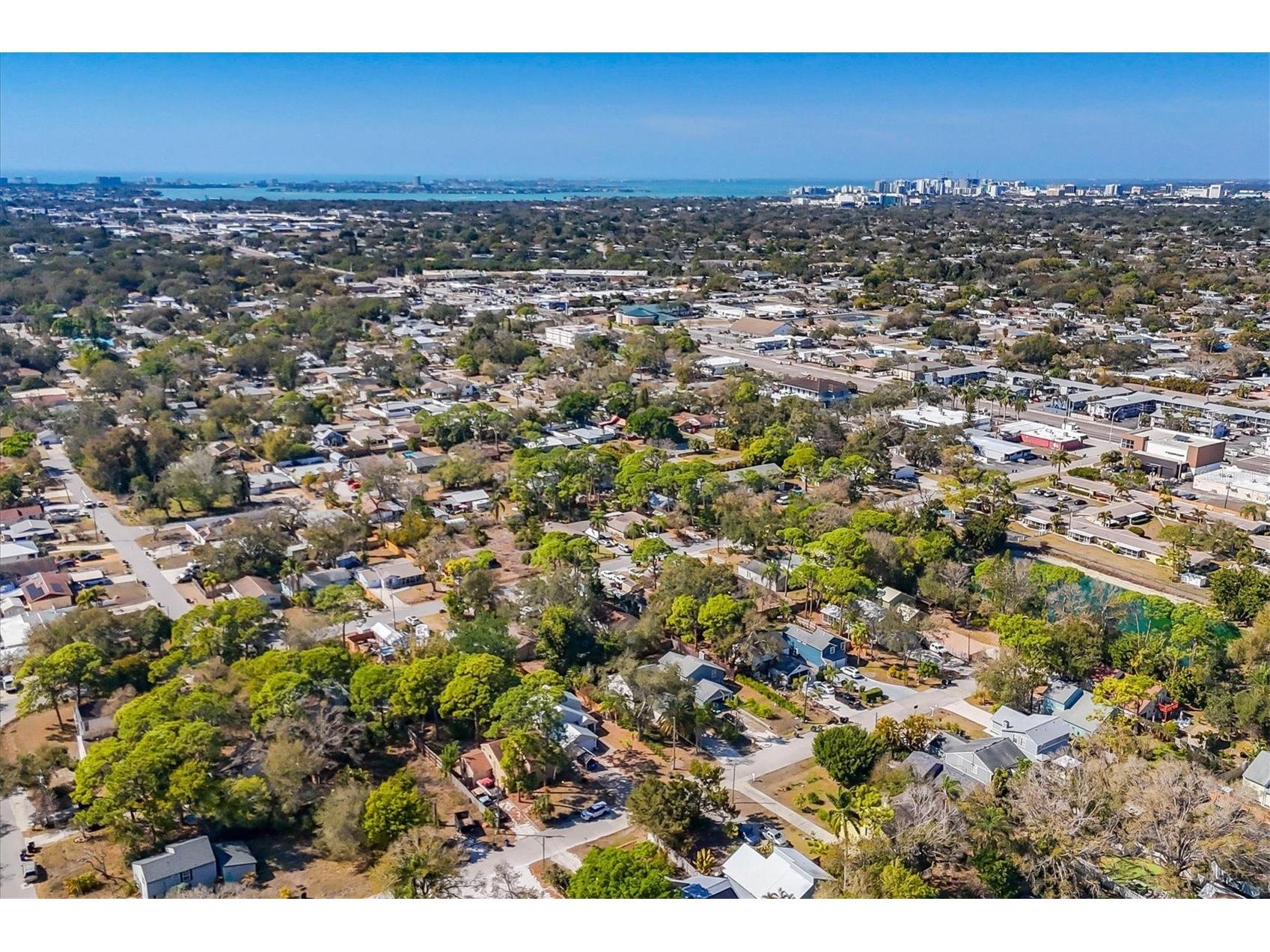 4038 Olive Avenue Sarasota FL 34231 A4683151 image47