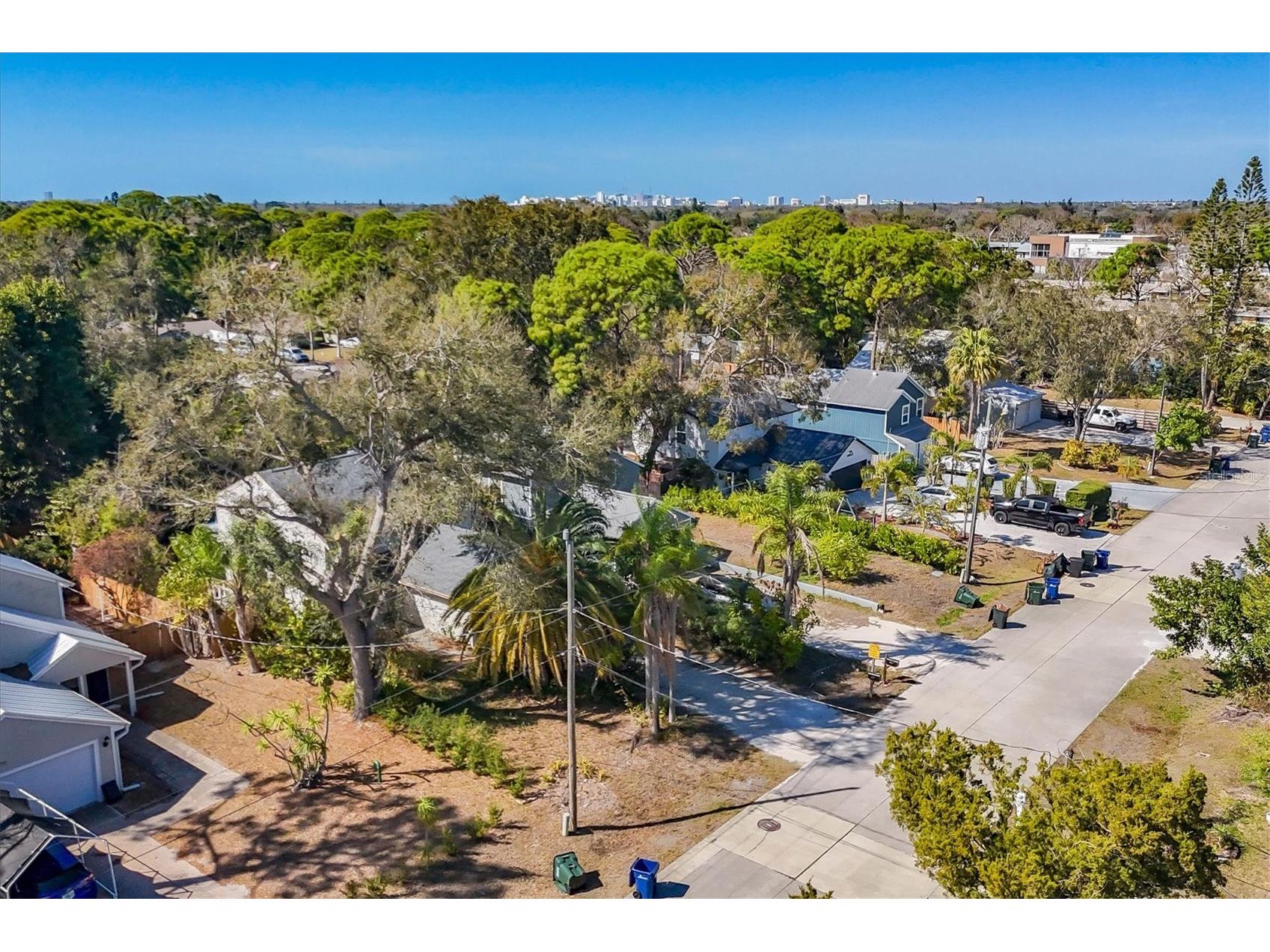 4038 Olive Avenue Sarasota FL 34231 A4683151 image52