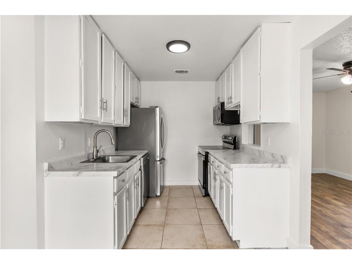 4038 Versailles Drive #4038C Orlando FL 32808 O6363474 image6