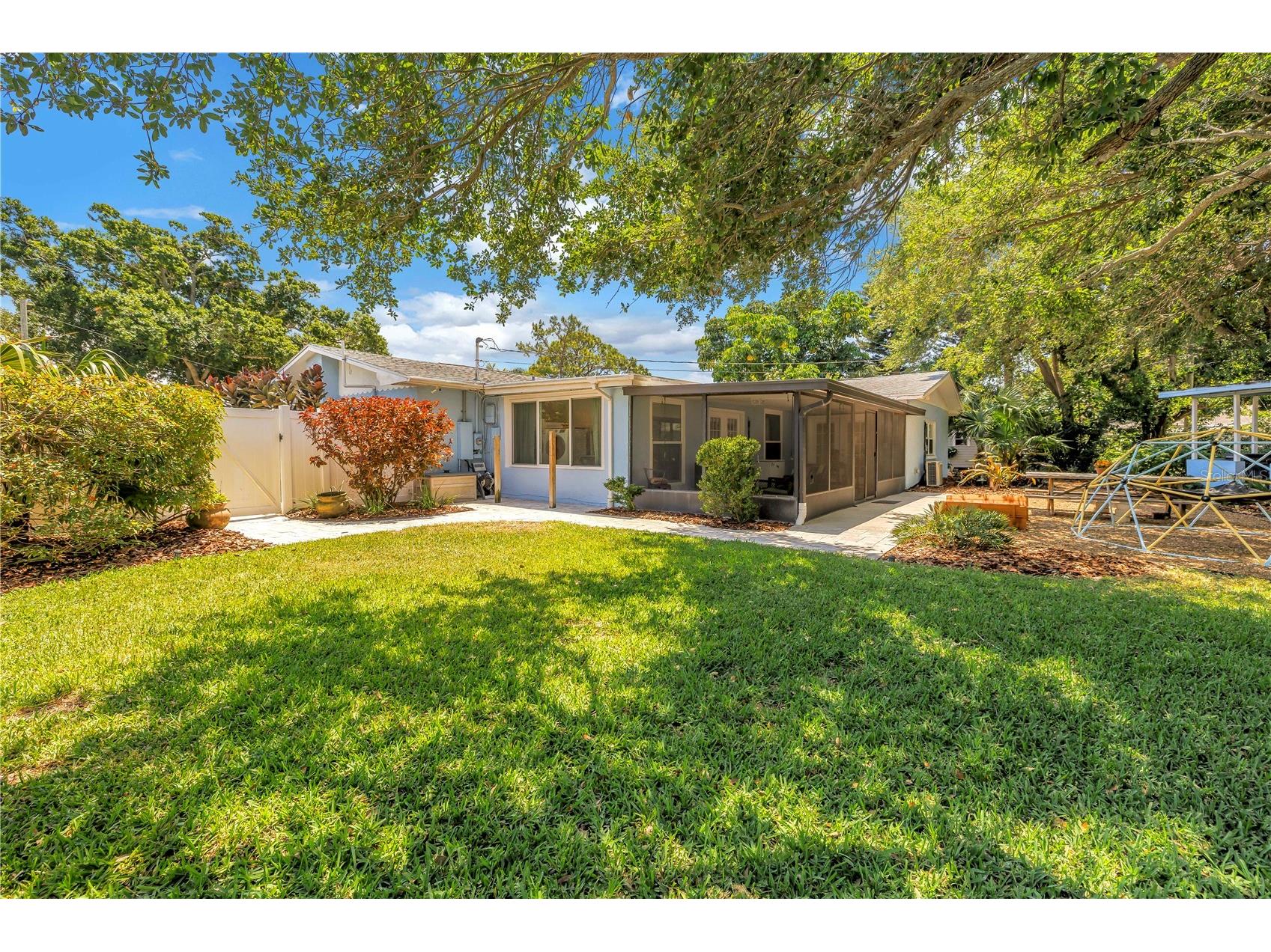 4039 Alberca Way S Saint Petersburg FL 33712 TB8503089 image59