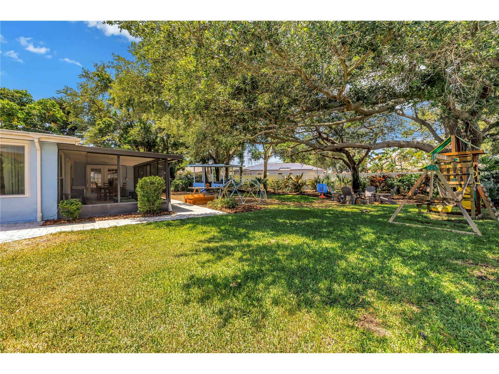 4039 Alberca Way S Saint Petersburg FL 33712 TB8503089 image70
