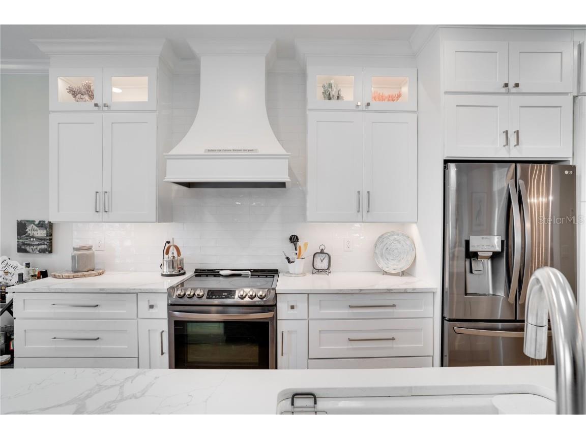 4039 Westbourne Circle Sarasota FL 34238 A4662802 image16