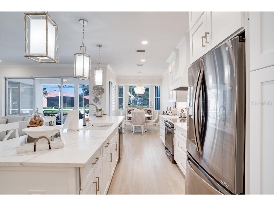 4039 Westbourne Circle Sarasota FL 34238 A4662802 image23