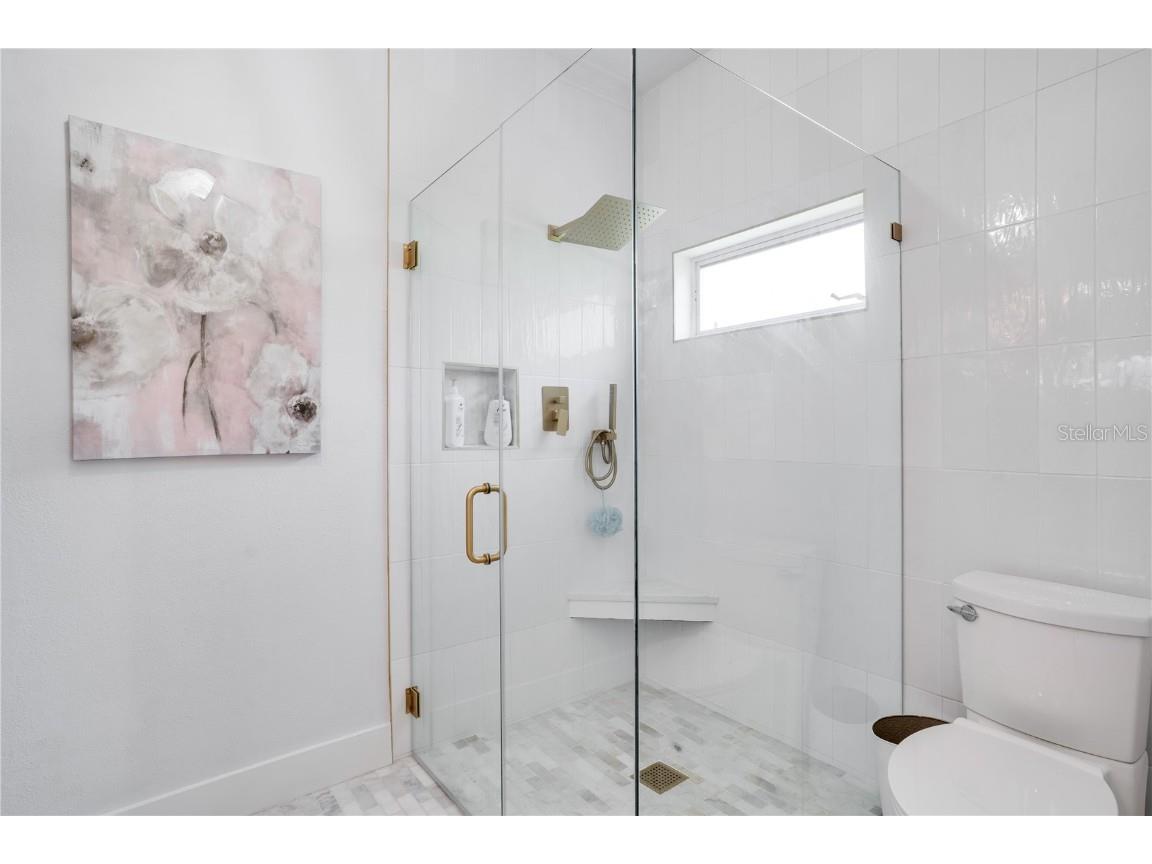 4039 Westbourne Circle Sarasota FL 34238 A4662802 image25