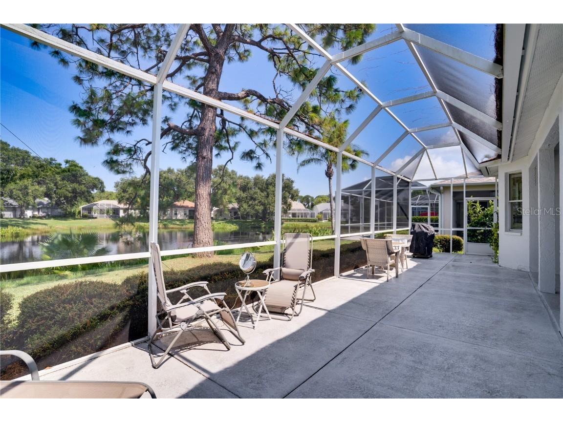 4039 Westbourne Circle Sarasota FL 34238 A4662802 image36