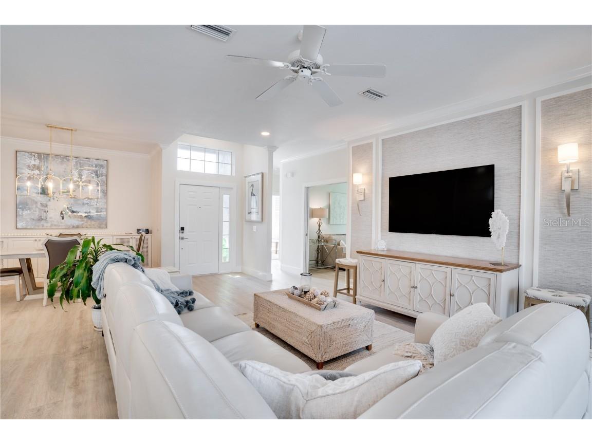 4039 Westbourne Circle Sarasota FL 34238 A4662802 image8