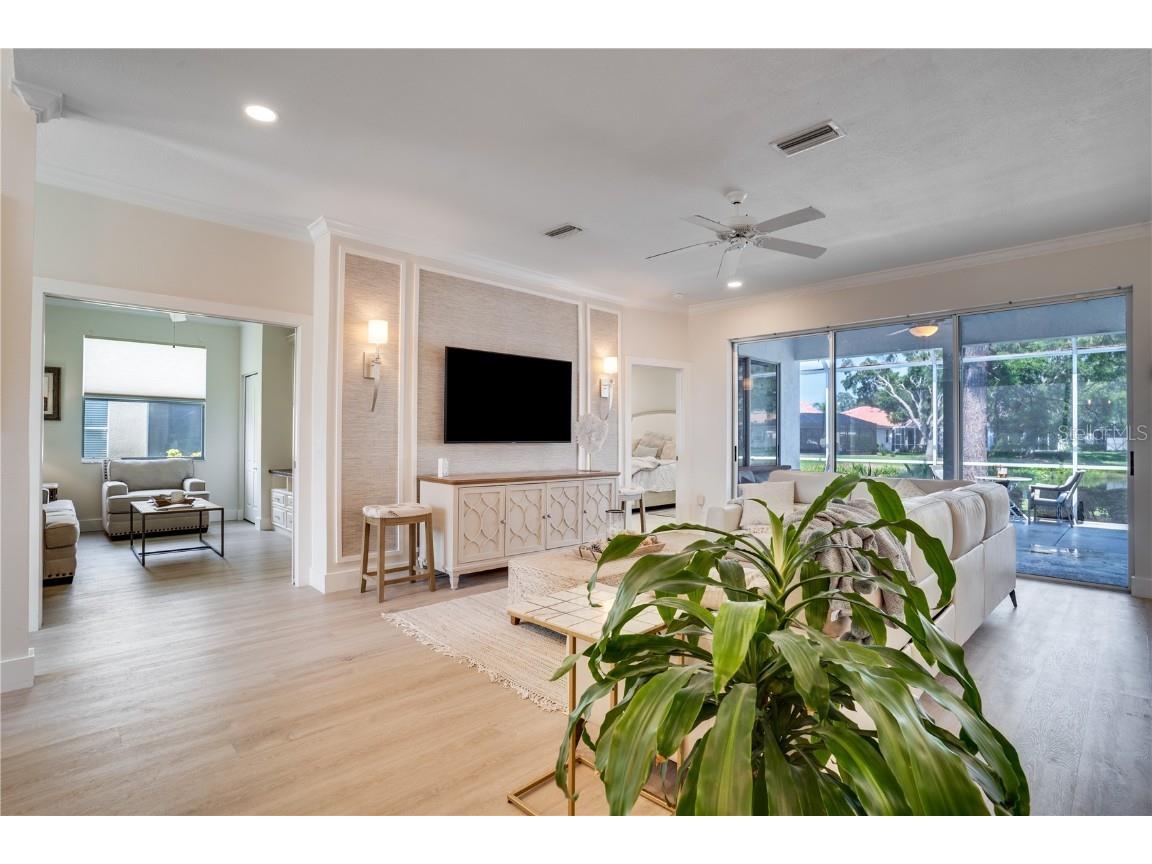 4039 Westbourne Circle Sarasota FL 34238 A4662802 image9