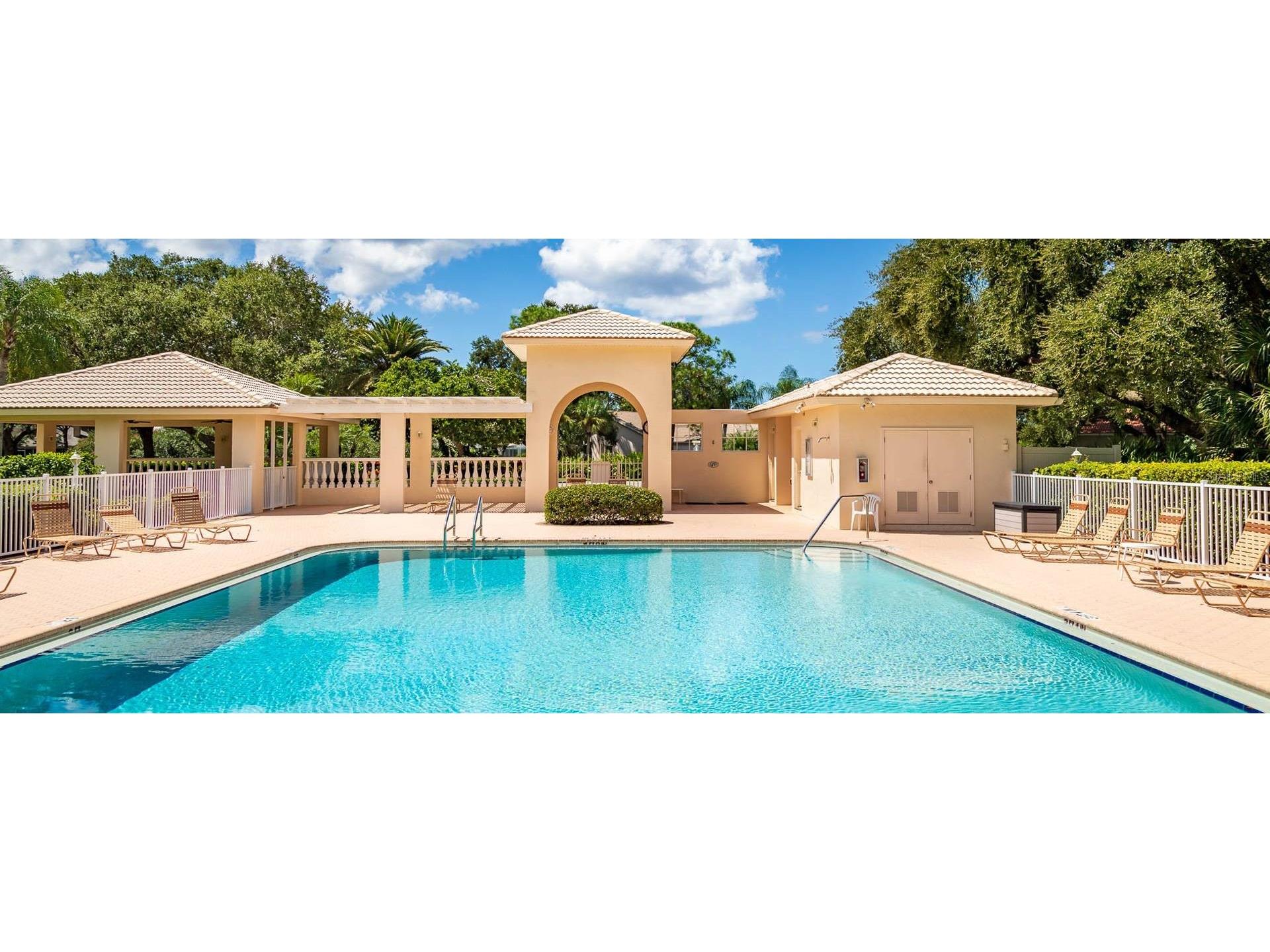 4039 Westbourne Circle Sarasota FL 34238 TB8487595 image30