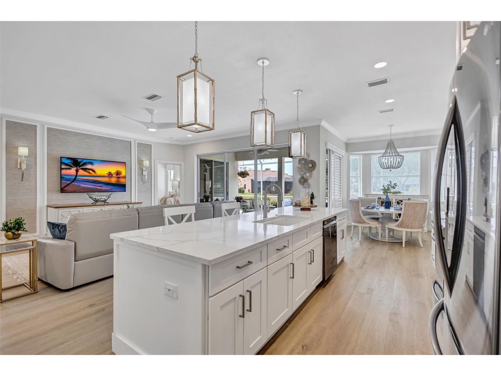 4039 Westbourne Circle Sarasota FL 34238 TB8487595 image8