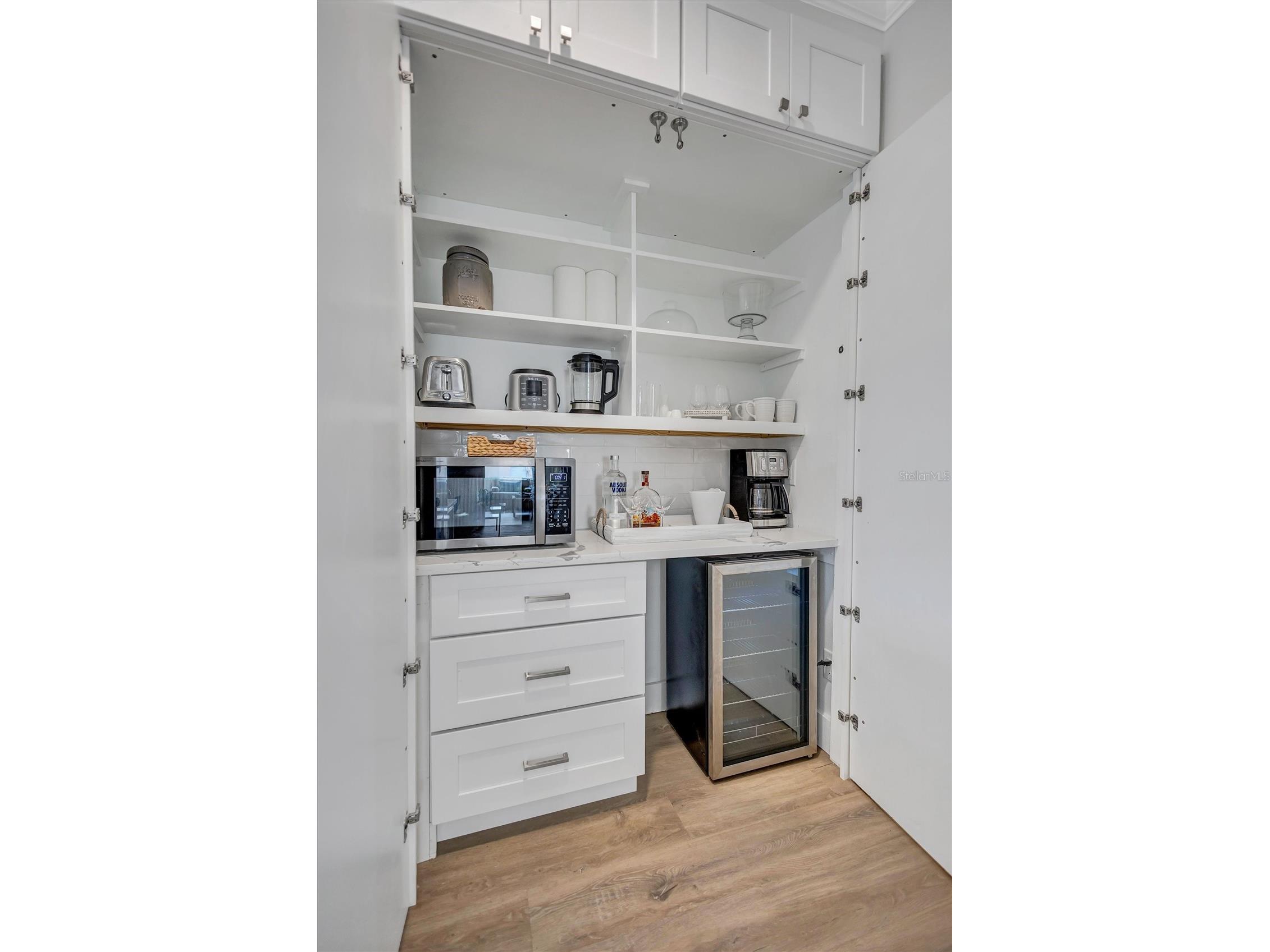 4039 Westbourne Circle Sarasota FL 34238 TB8487595 image9