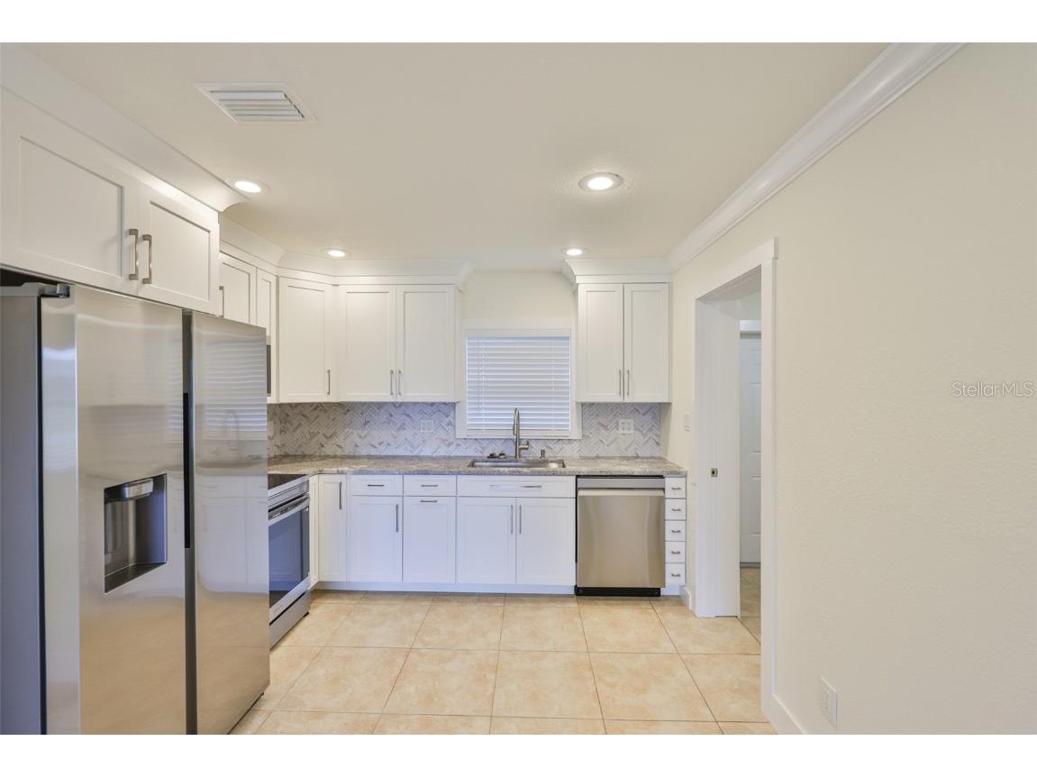 404 12th Street SW Ruskin FL 33570 TB8385284 image3