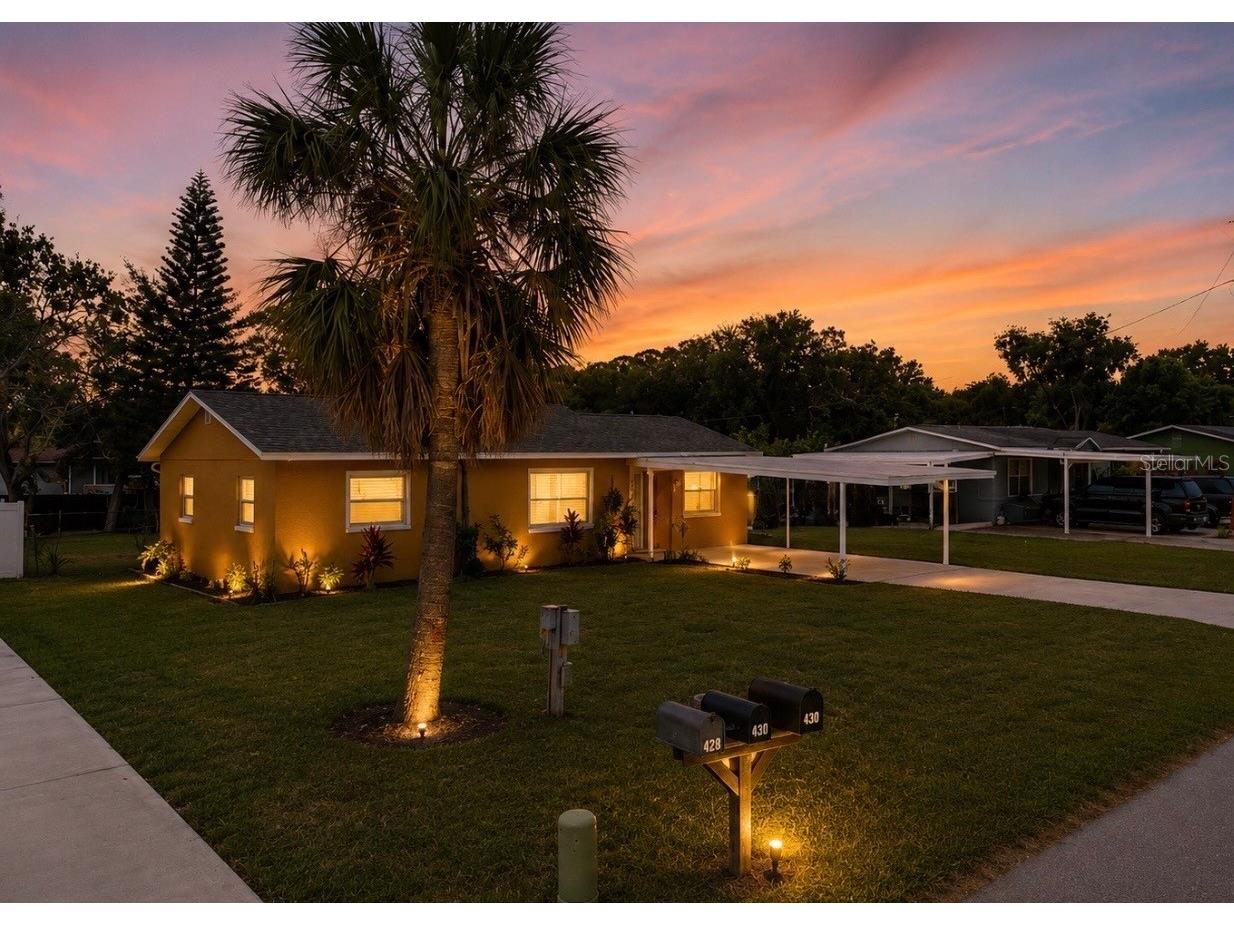 404 12th Street SW Ruskin FL 33570 TB8517448 image1