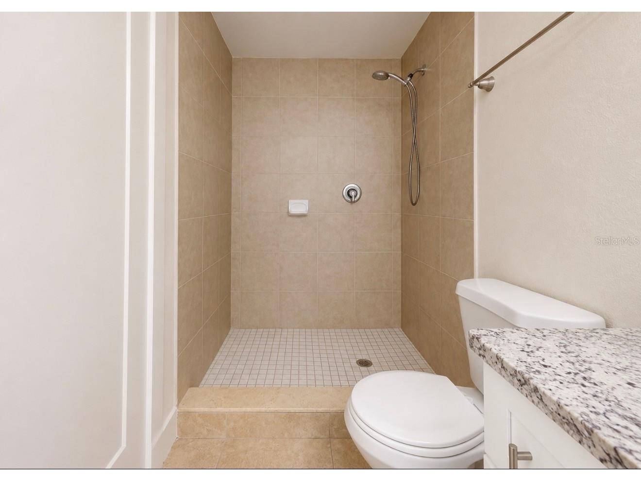 404 12th Street SW Ruskin FL 33570 TB8517448 image25