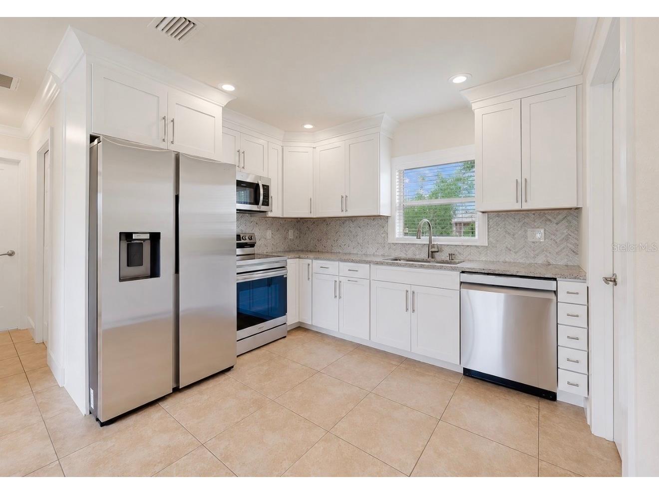 404 12th Street SW Ruskin FL 33570 TB8517448 image8