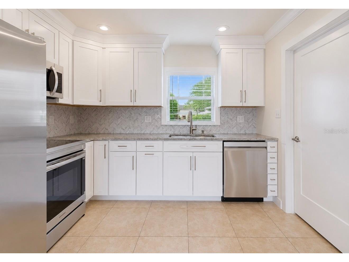 404 12th Street SW Ruskin FL 33570 TB8517448 image9
