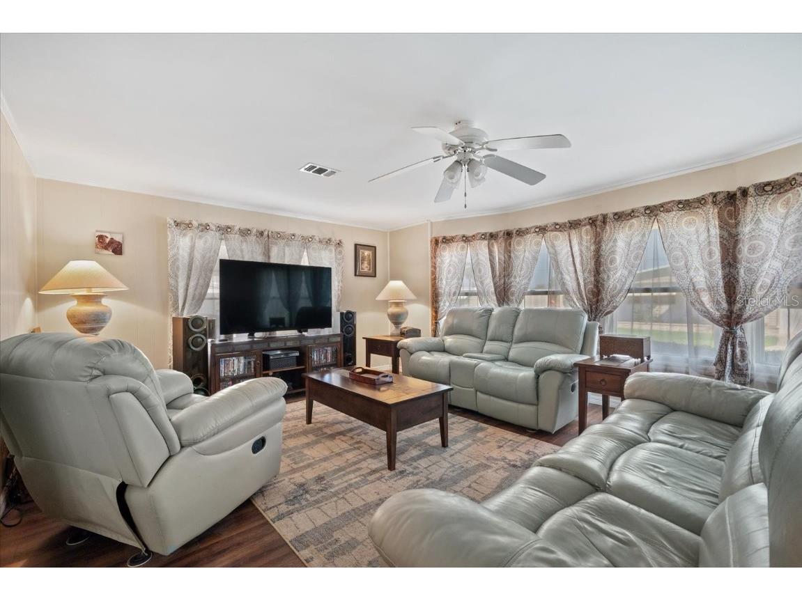 404 49th Avenue Drive W Bradenton FL 34207 A4661641 image7