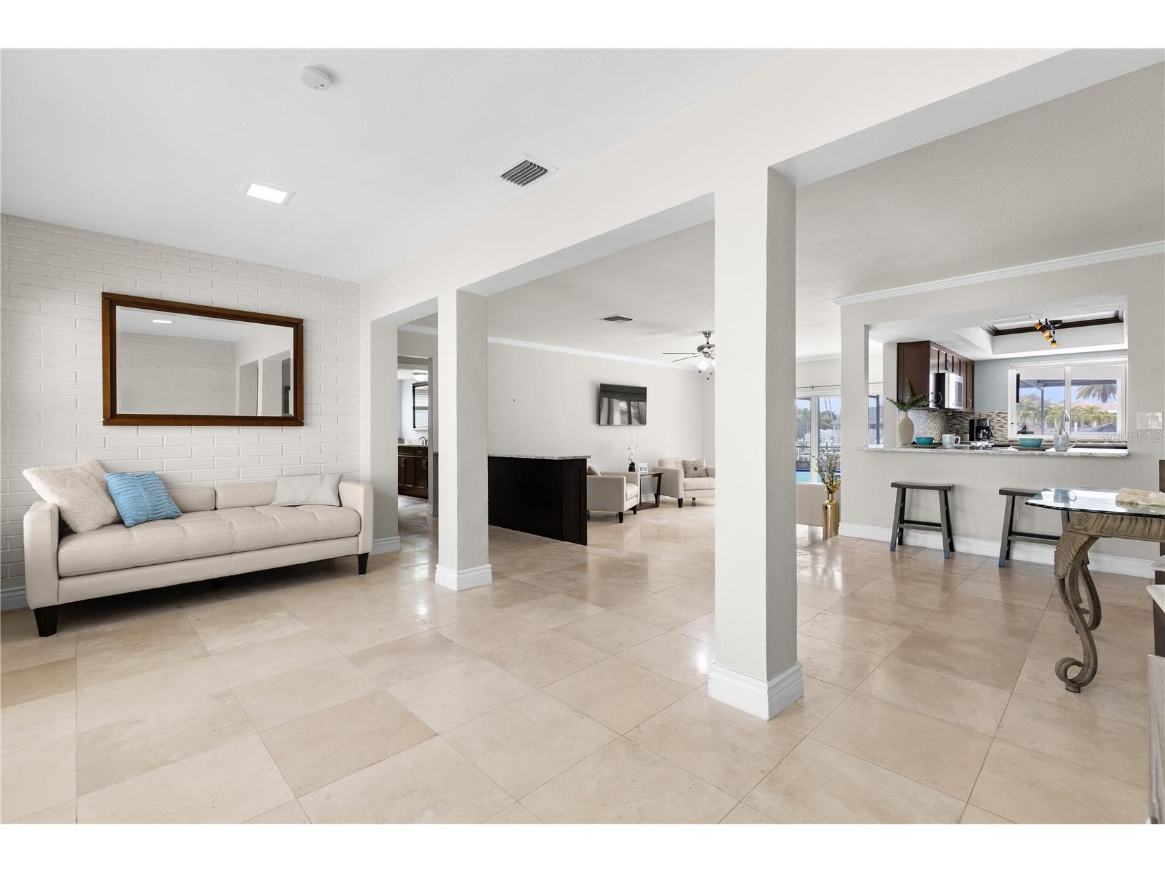 404 4th Avenue N Tierra Verde FL 33715 - GULF OF MEXICO/ OF AMERICA TB8472903 image4