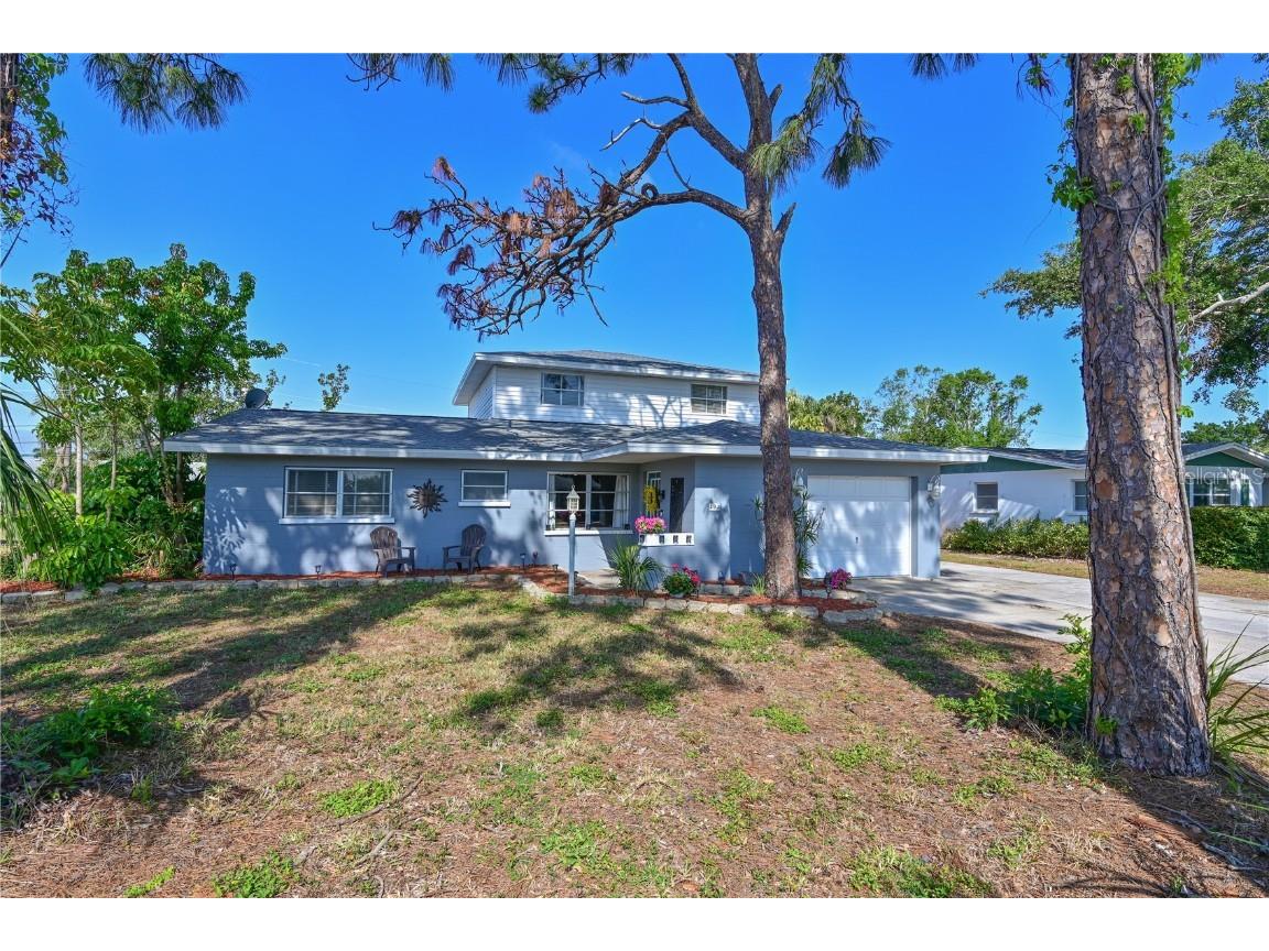 404 62nd Street NW Bradenton FL 34209 A4646308 image1