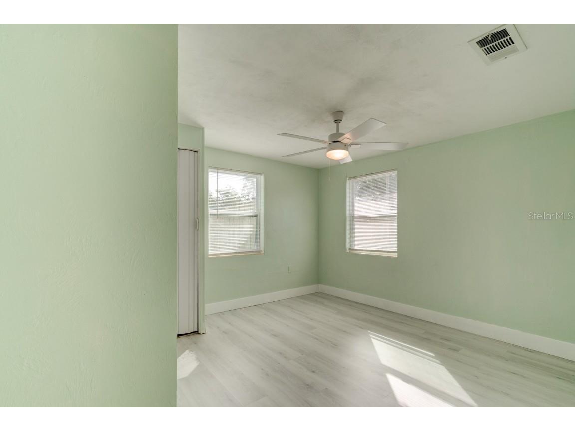 404 Adele Street Edgewater FL 32132 V4945314 image11