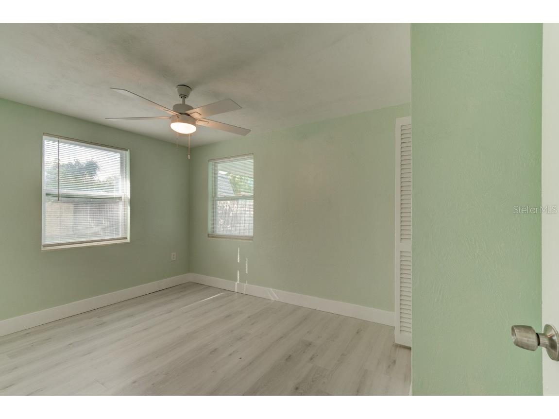 404 Adele Street Edgewater FL 32132 V4945314 image9