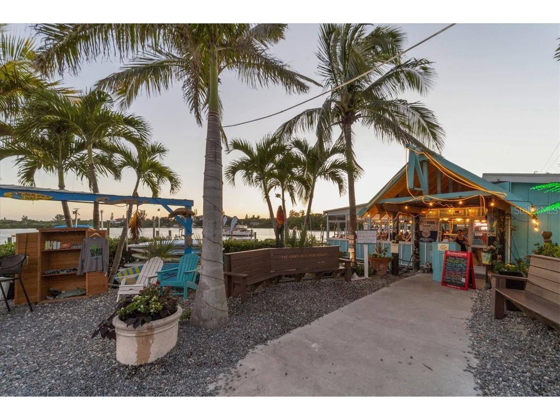 404 Bayside Lane Nokomis FL 34275 A4660022 image36