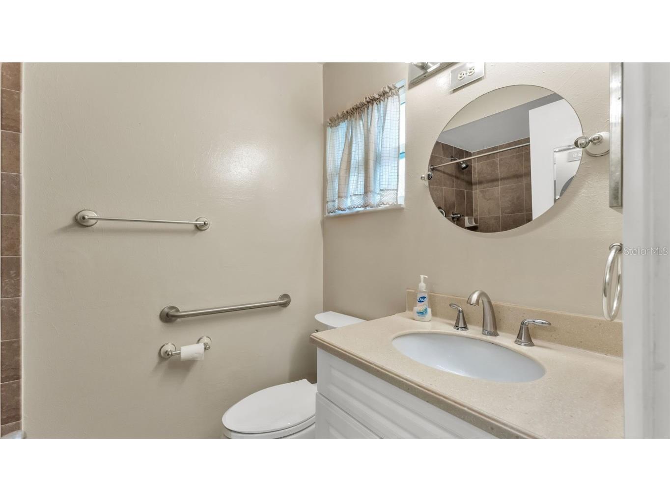 404 Cameo Drive Lakeland FL 33803 L4957195 image11