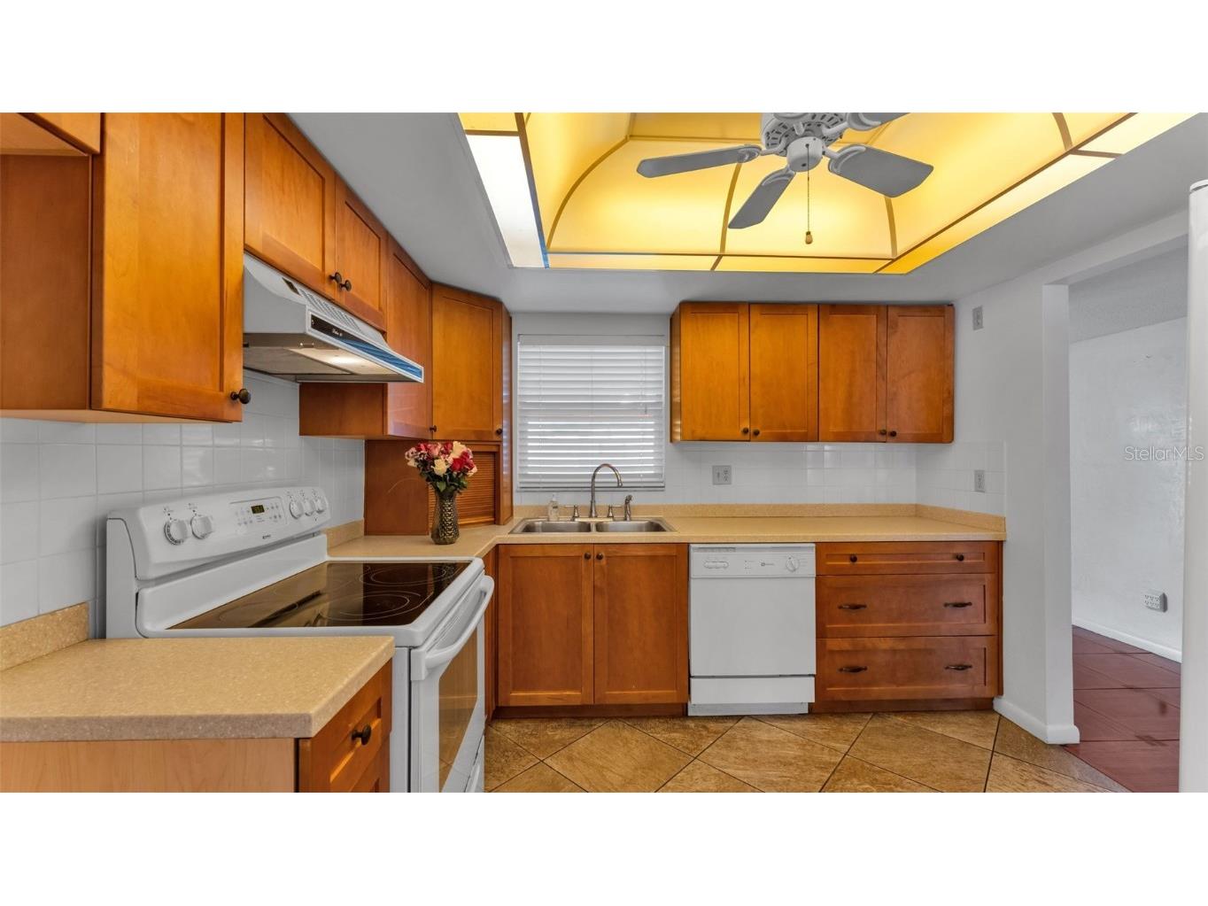 404 Cameo Drive Lakeland FL 33803 L4957195 image18