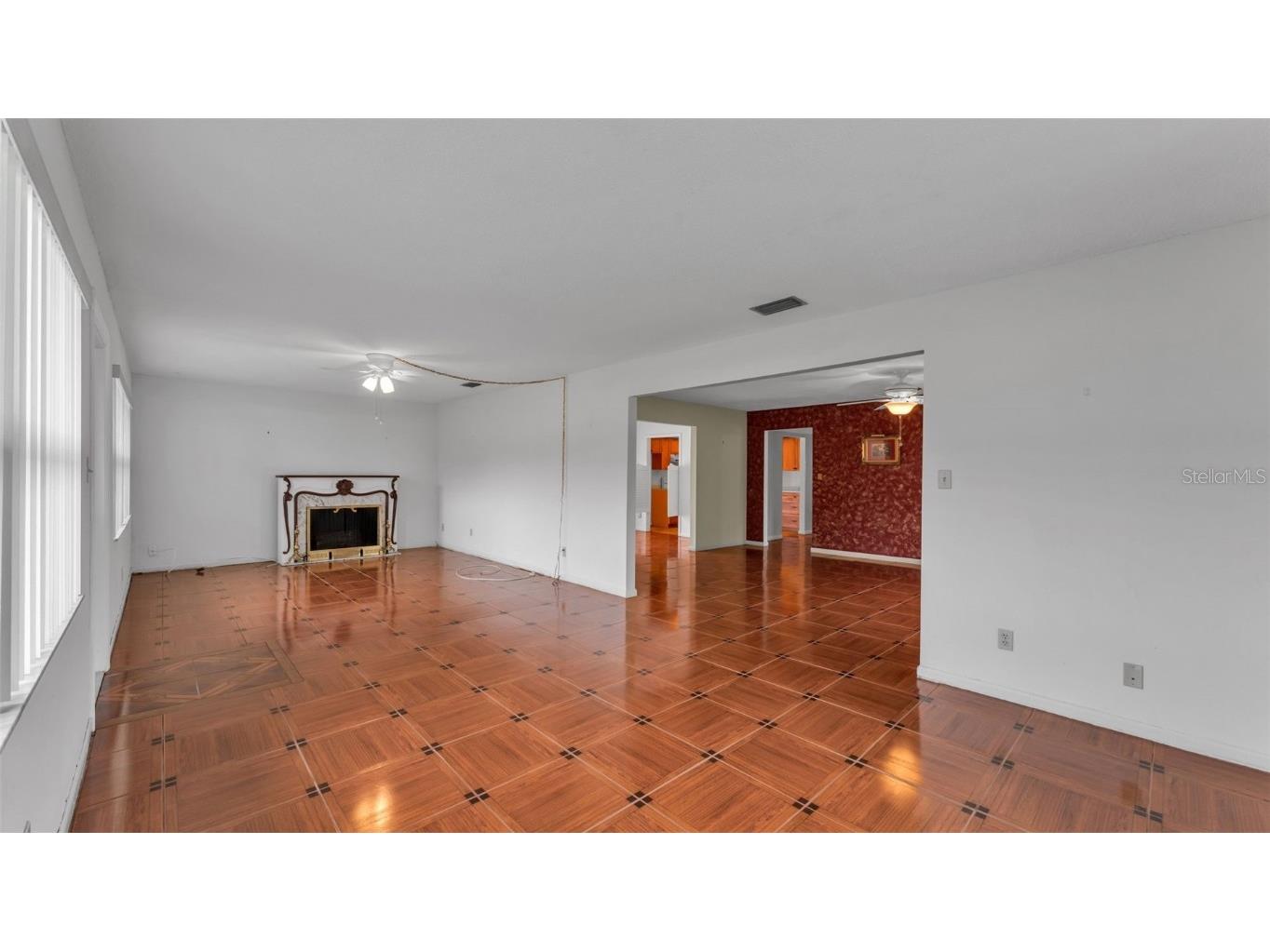 404 Cameo Drive Lakeland FL 33803 L4957195 image4