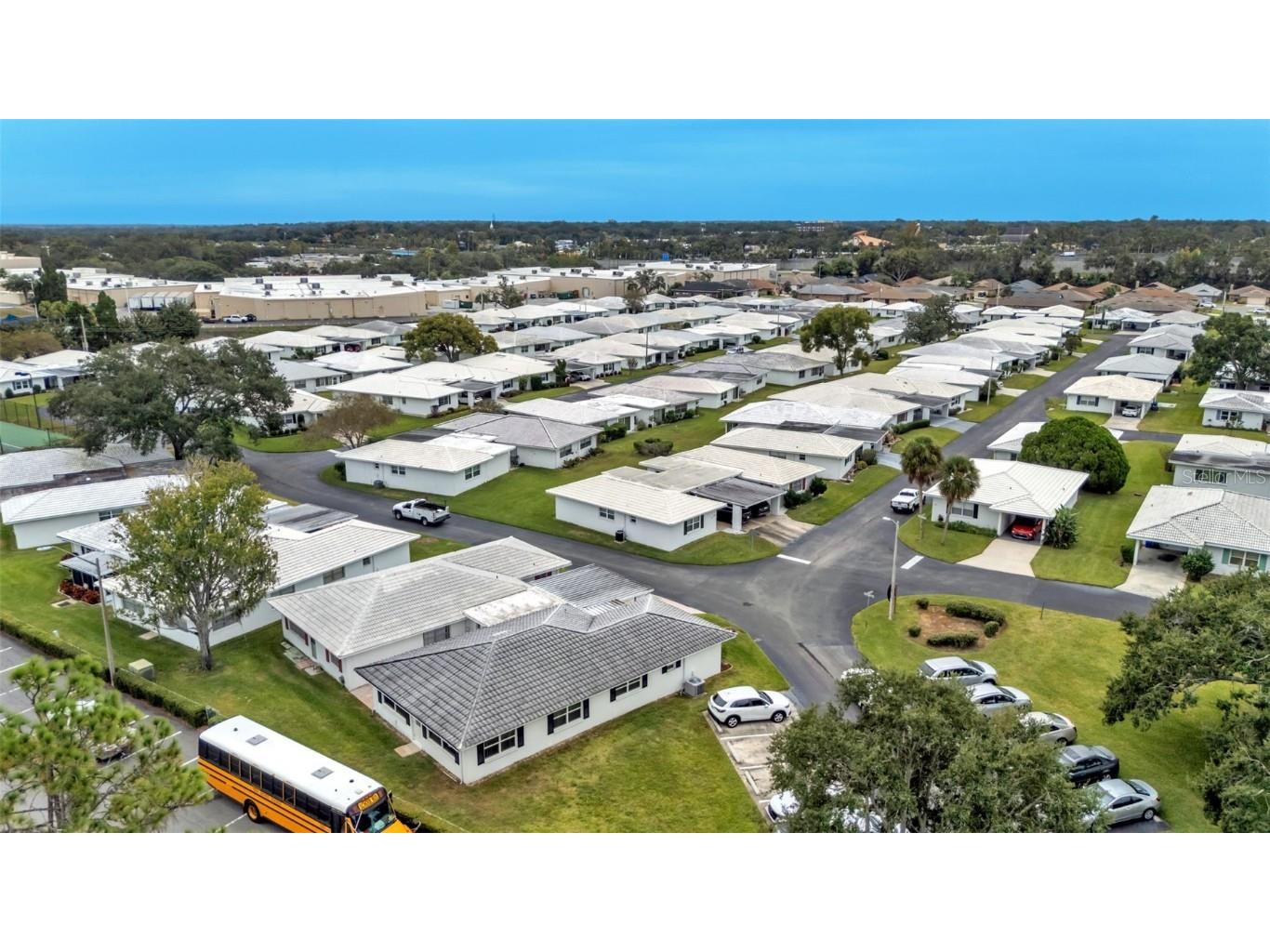 404 Cameo Drive Lakeland FL 33803 L4957195 image41