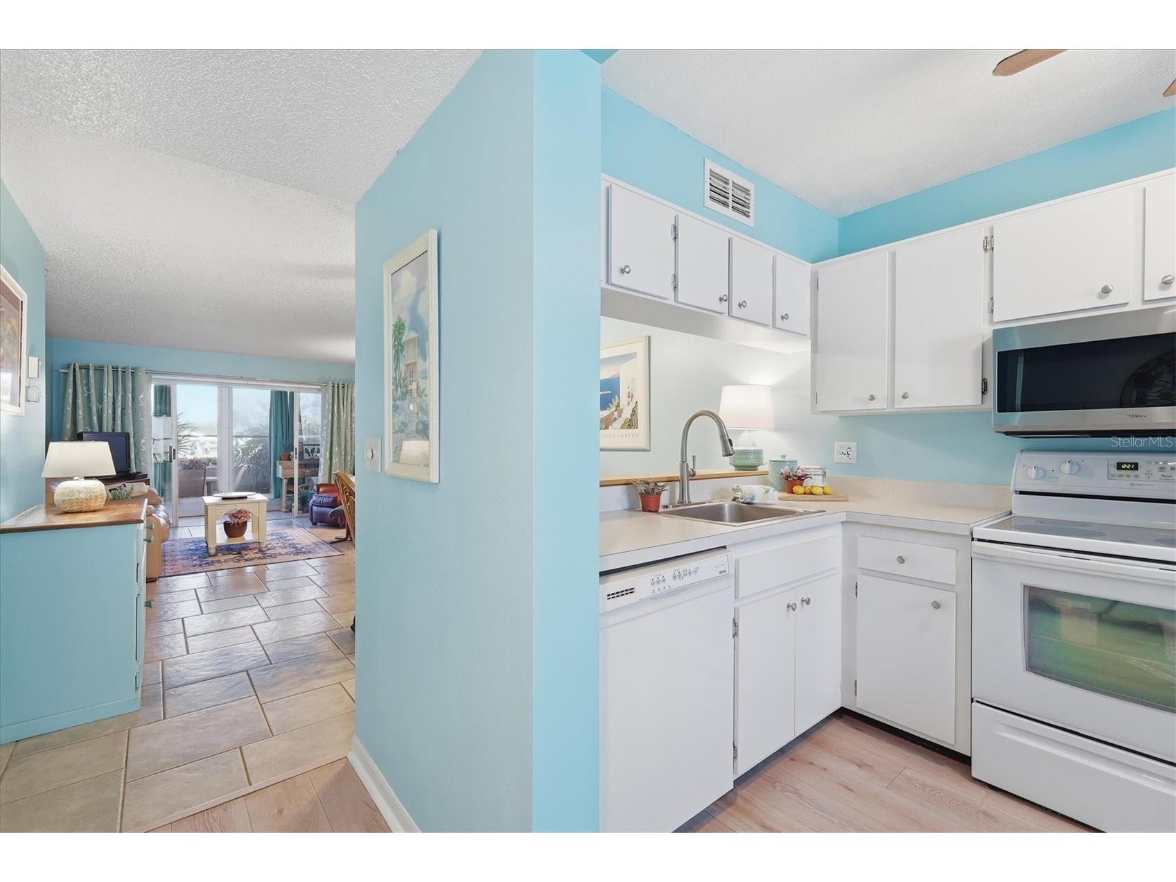 404 Cerromar Circle N #116 Venice FL 34293 N6142649 image10