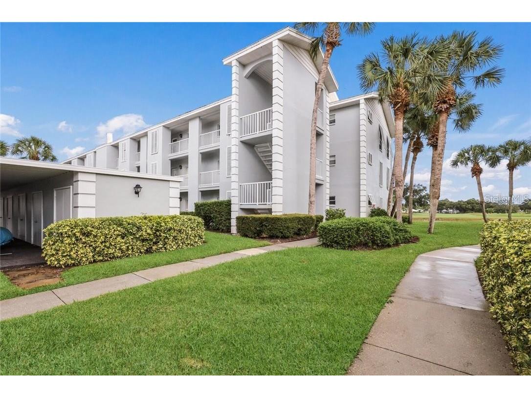 404 Cerromar Circle N #119 Venice FL 34293 A4642952 image1