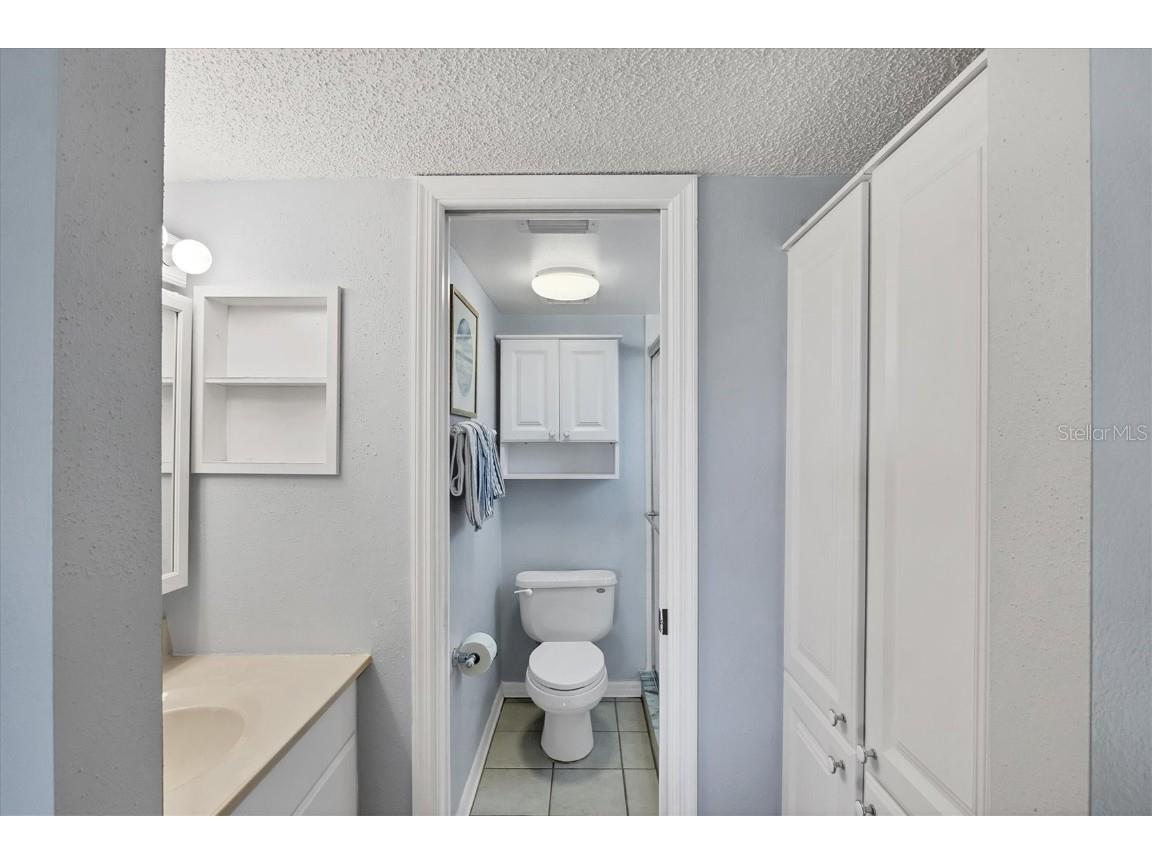 404 Cerromar Circle N #308 Venice FL 34293 A4666656 image18