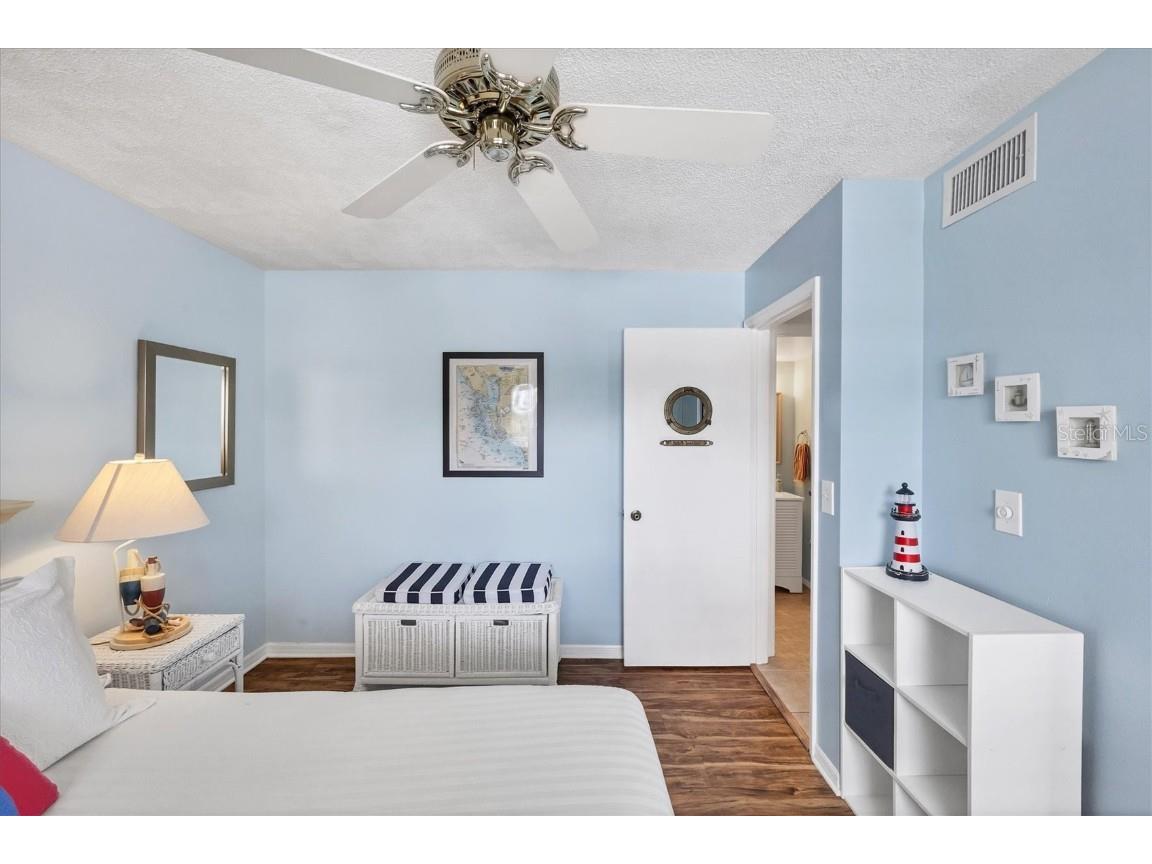 404 Cerromar Circle N #308 Venice FL 34293 A4666656 image23