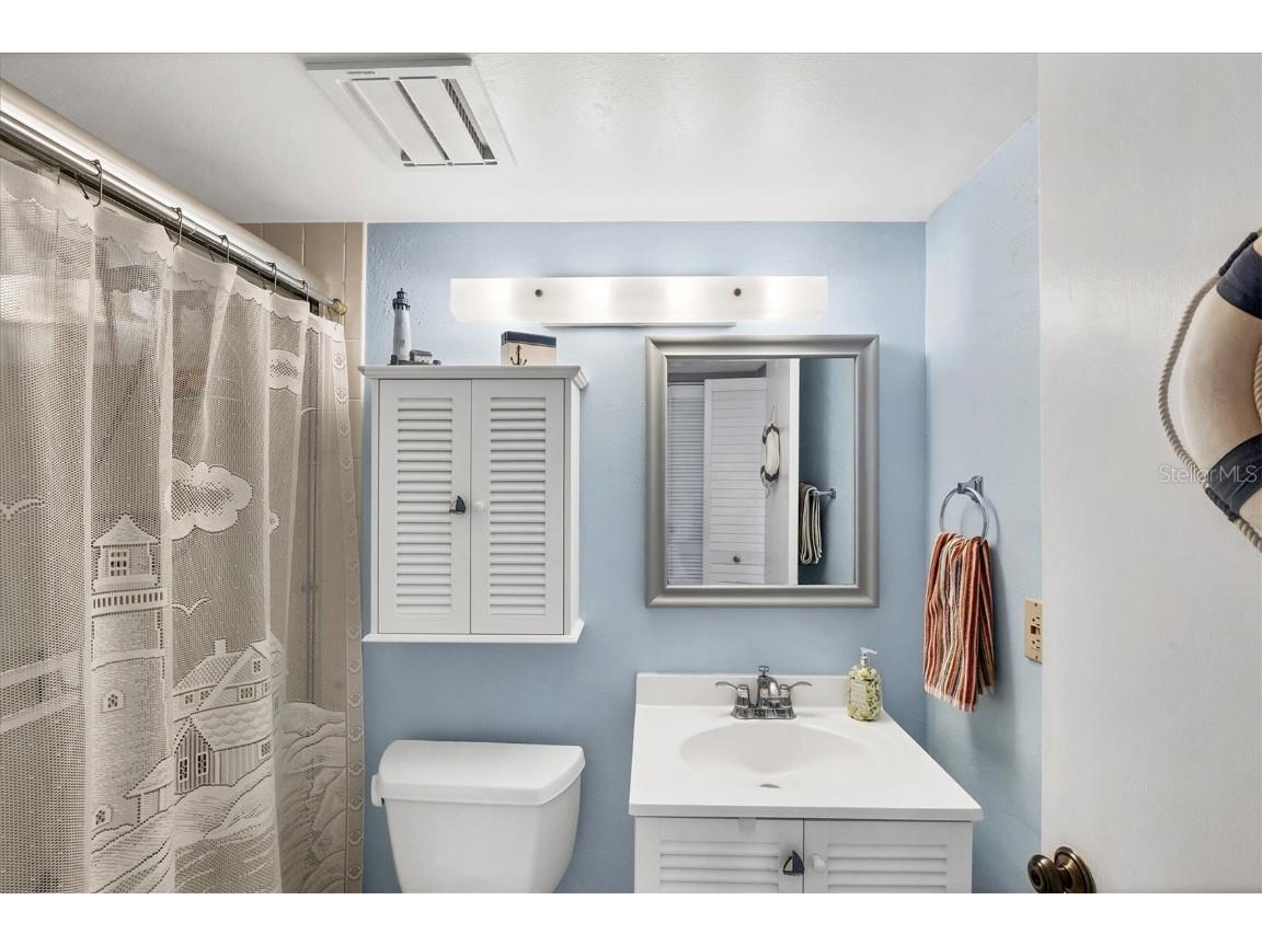 404 Cerromar Circle N #308 Venice FL 34293 A4666656 image24