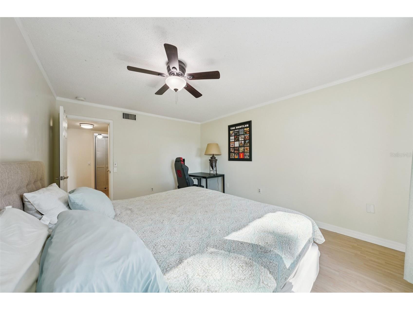 404 Cordova Green #404 Seminole FL 33777 TB8454747 image45