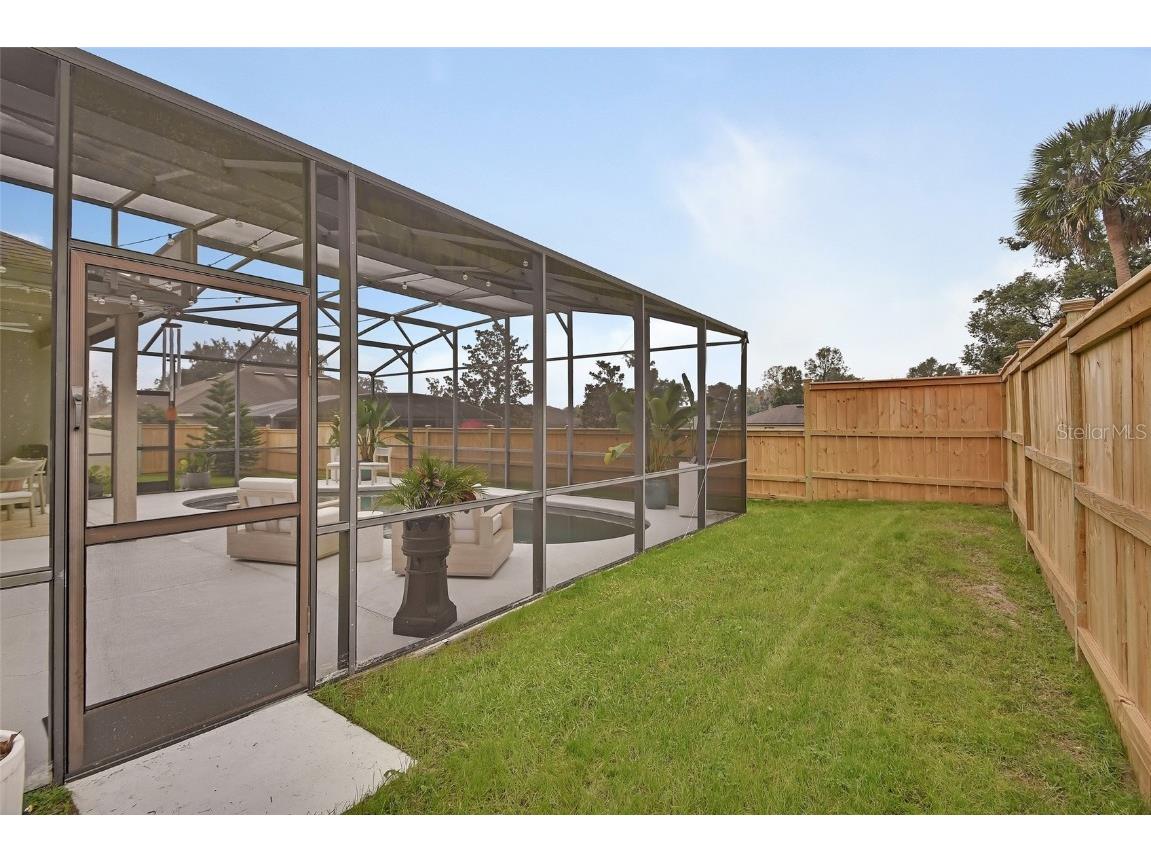 404 Country View Circle Deland FL 32720 V4946595 image36