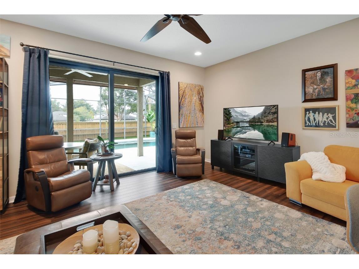 404 Country View Circle Deland FL 32720 V4946595 image7