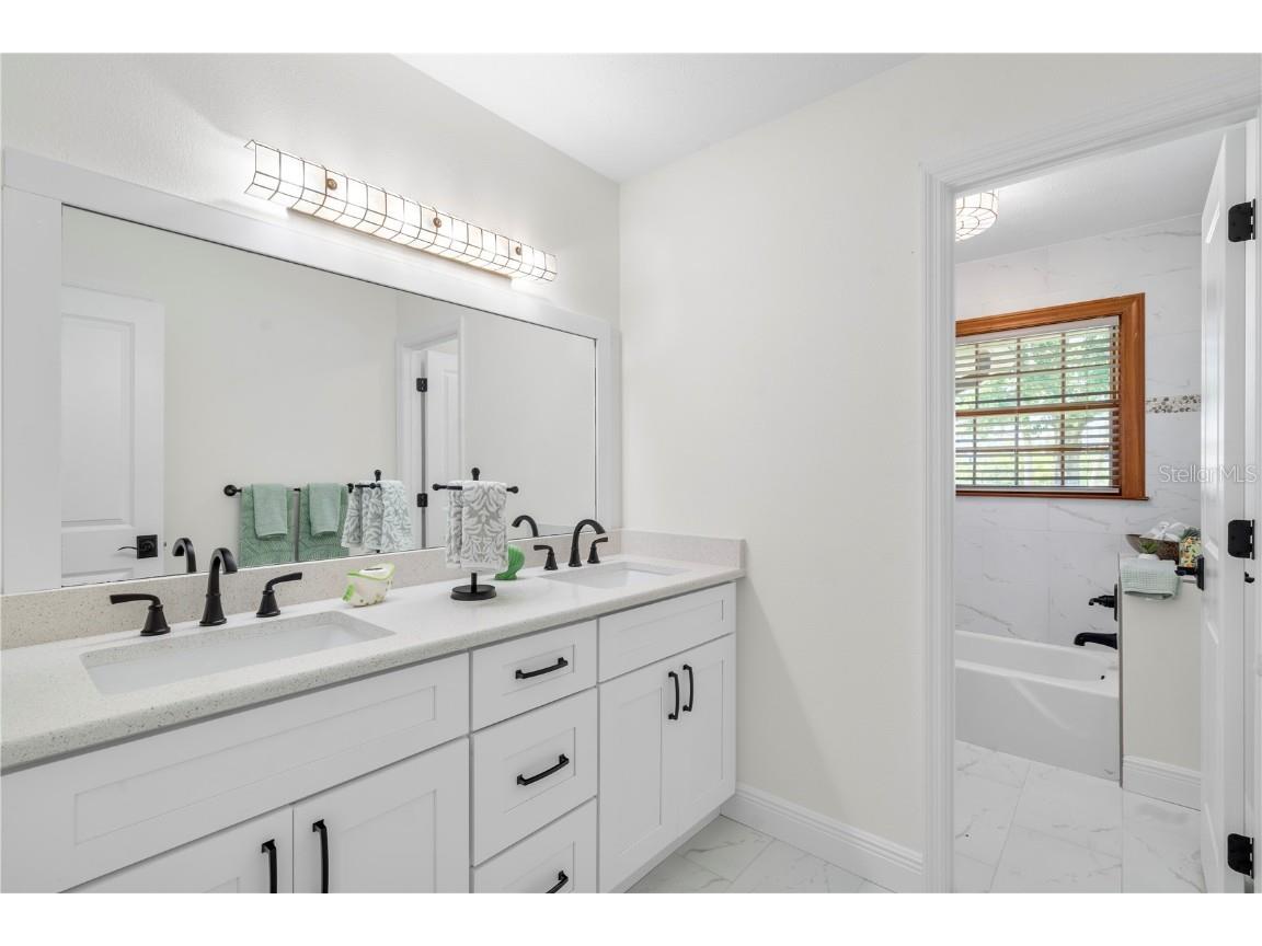 404 Dickman Drive SW Ruskin FL 33570 - RUSKIN INLET TB8406999 image10