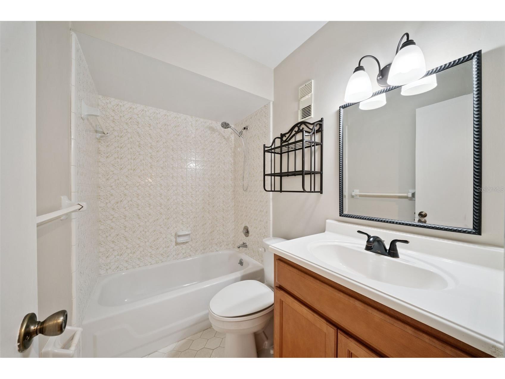 404 E Orlando Avenue #1B Ocoee FL 34761 O6383443 image16