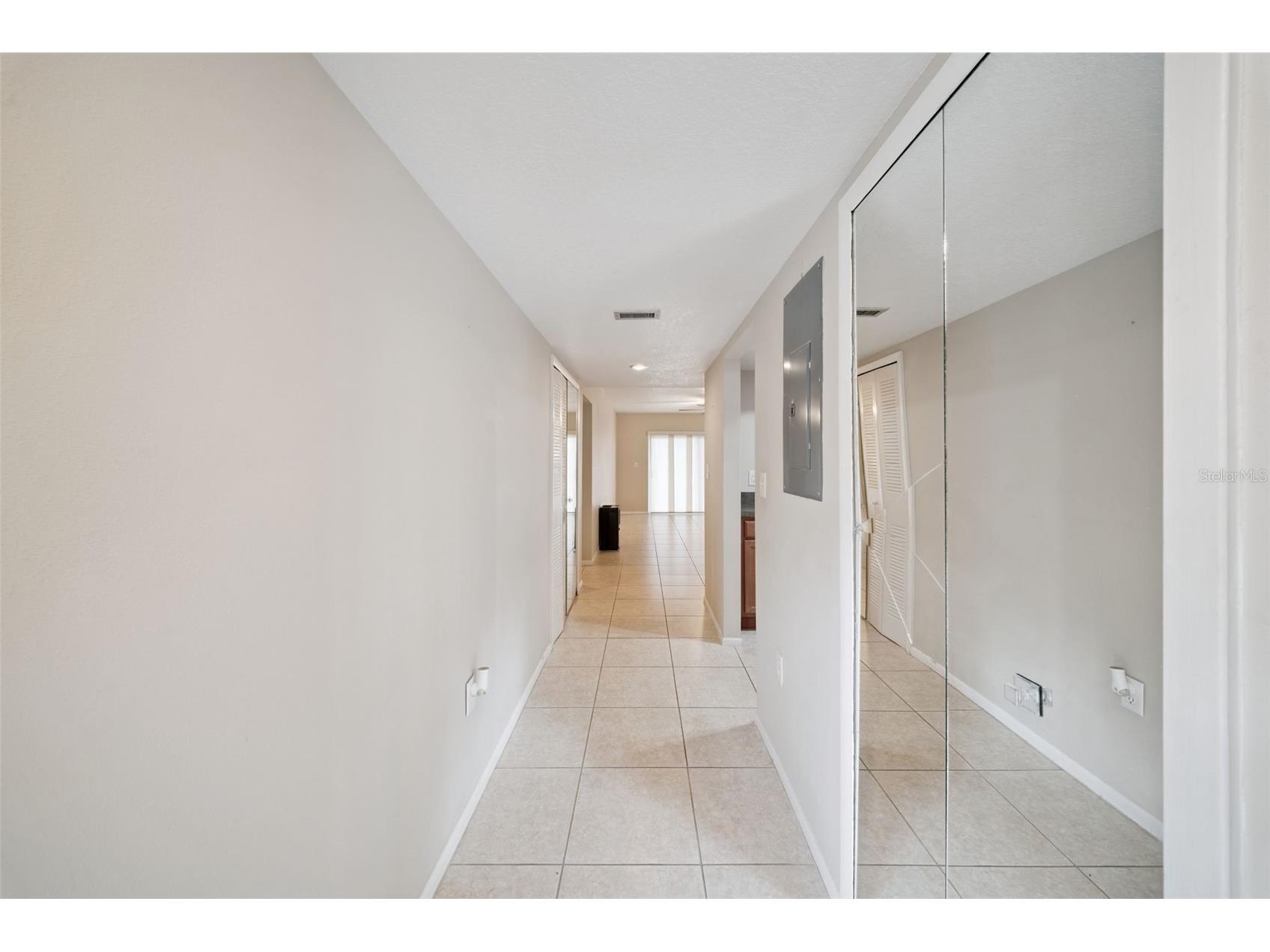404 E Orlando Avenue #1B Ocoee FL 34761 O6383443 image5