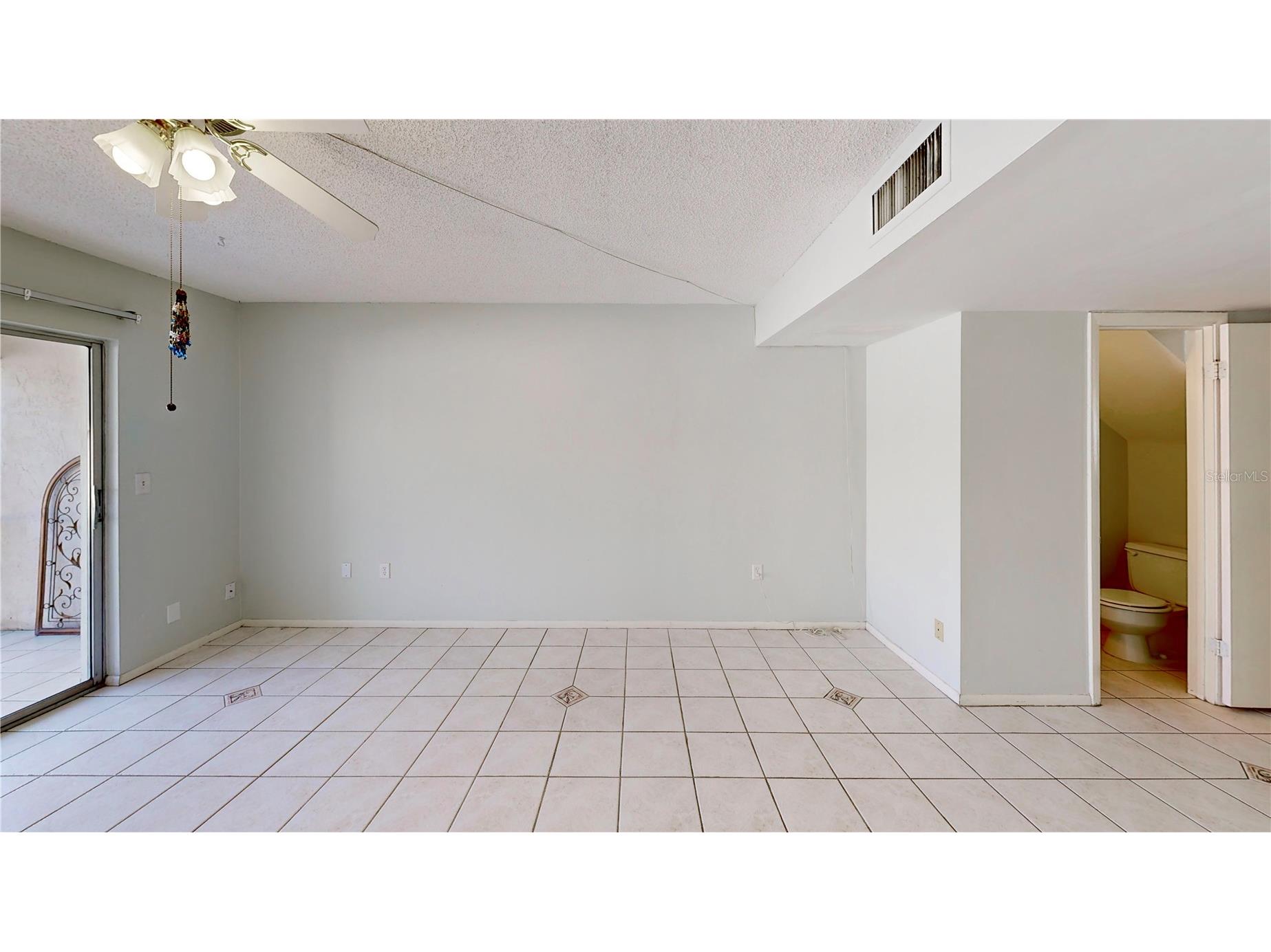 404 E Orlando Avenue #8B Ocoee FL 34761 O6386582 image12