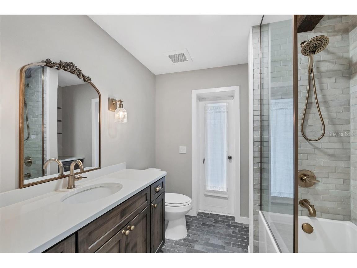 404 Firethorn Avenue Englewood FL 34223 C7518953 image4