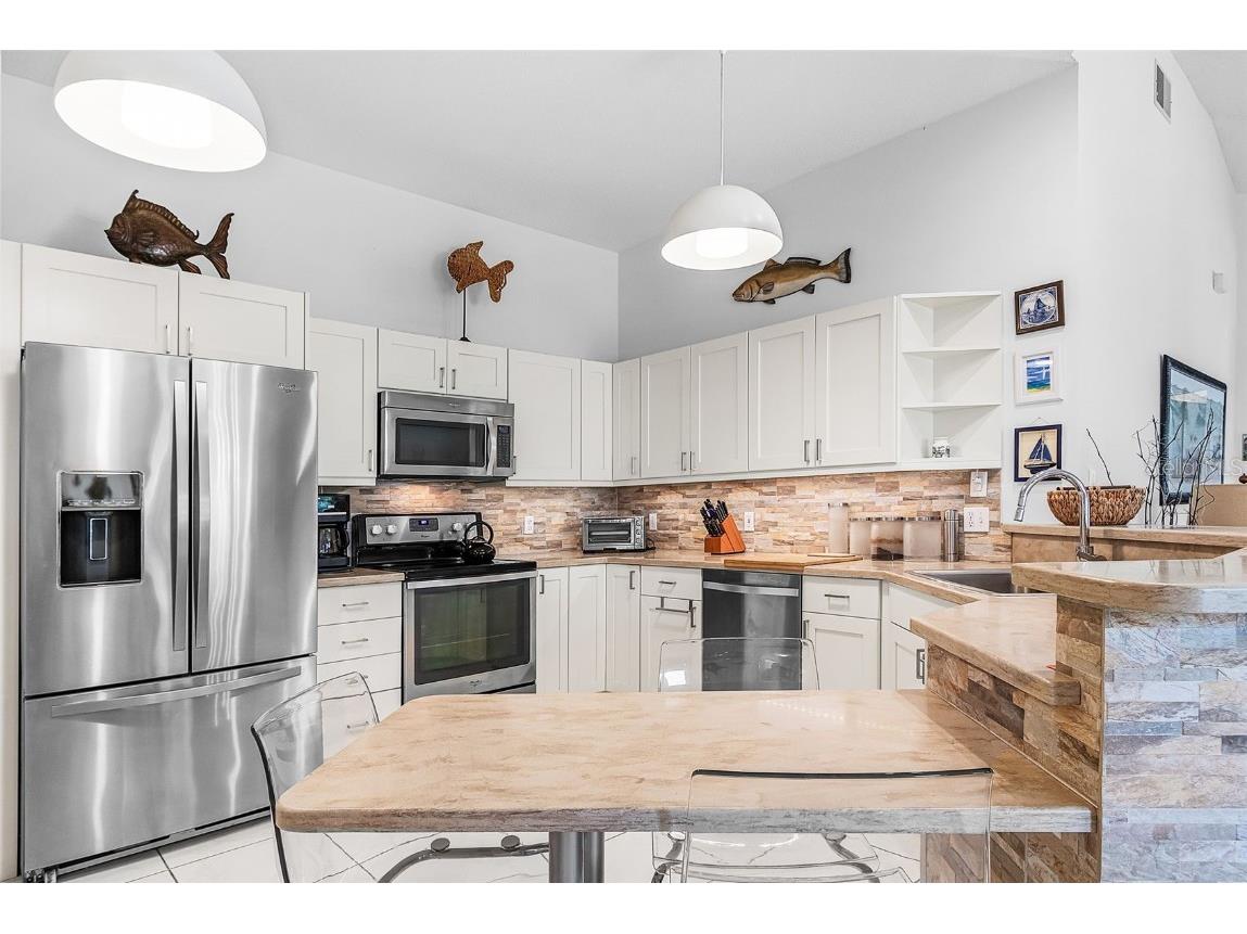 404 Gaspar Key Lane Punta Gorda FL 33955 C7515371 image9