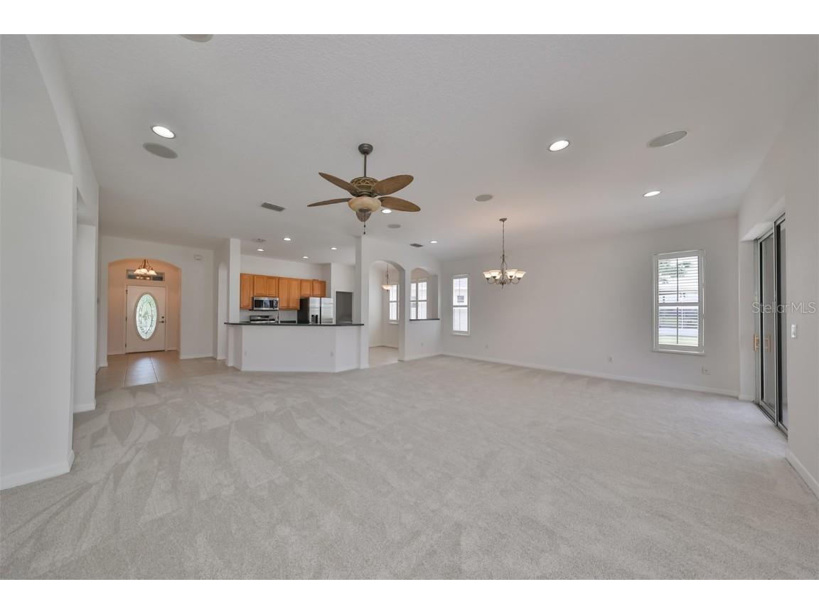 404 Grand Chateaux Way Sun City Center FL 33573 T3526187 image7