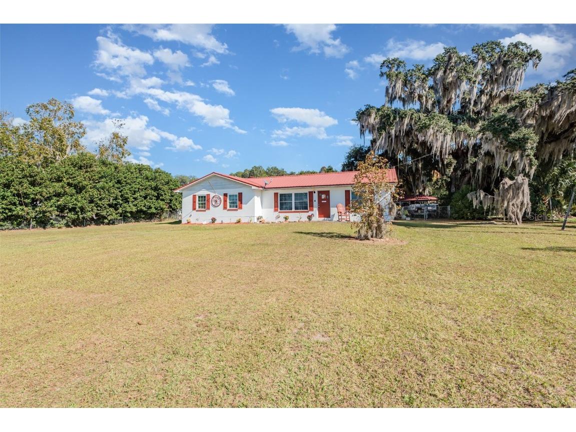 404 Grand Rondo E Crescent City FL 32112 - LAKE STELLA V4945996 image5