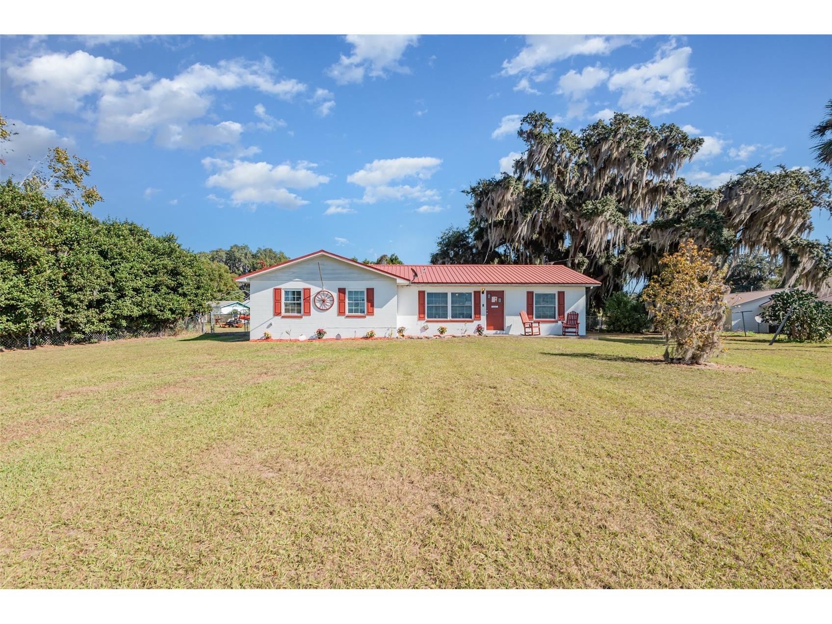 404 Grand Rondo E Crescent City FL 32112 - LAKE STELLA V4949481 image2